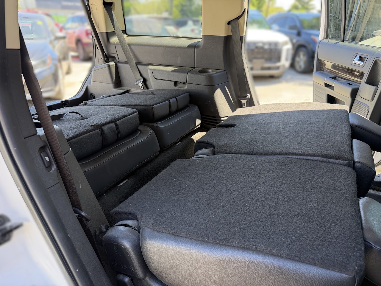 2018 Ford Flex — photo 35 of 48