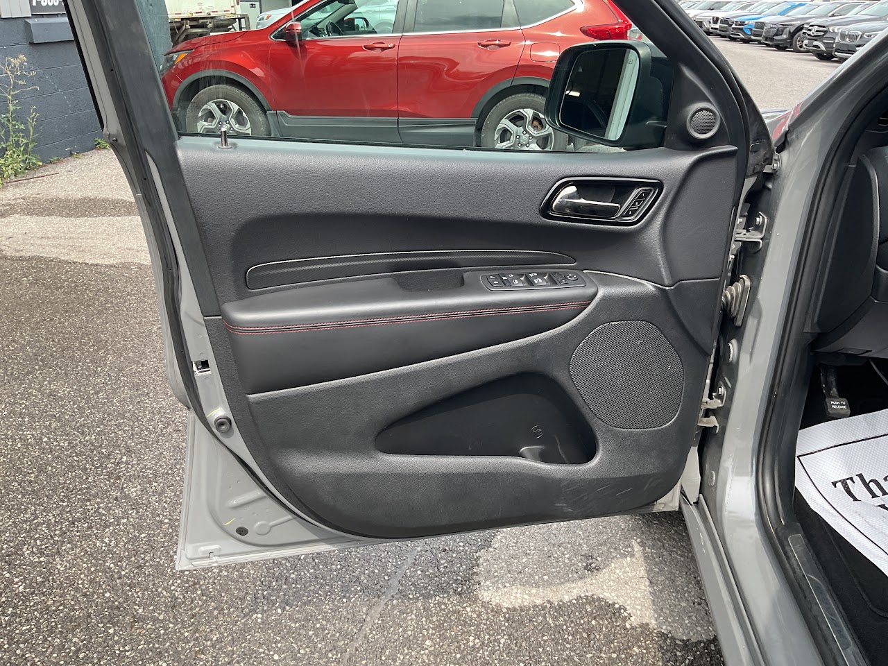 2025 Dodge Durango — photo 30 of 34