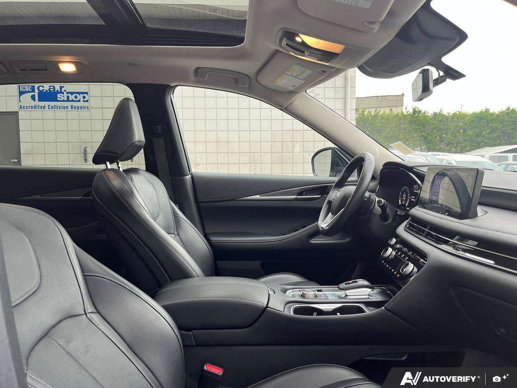 2025 Infiniti QX60 — photo 22 of 25