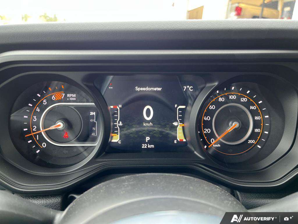 2026 Jeep Wrangler — photo 15 de 25