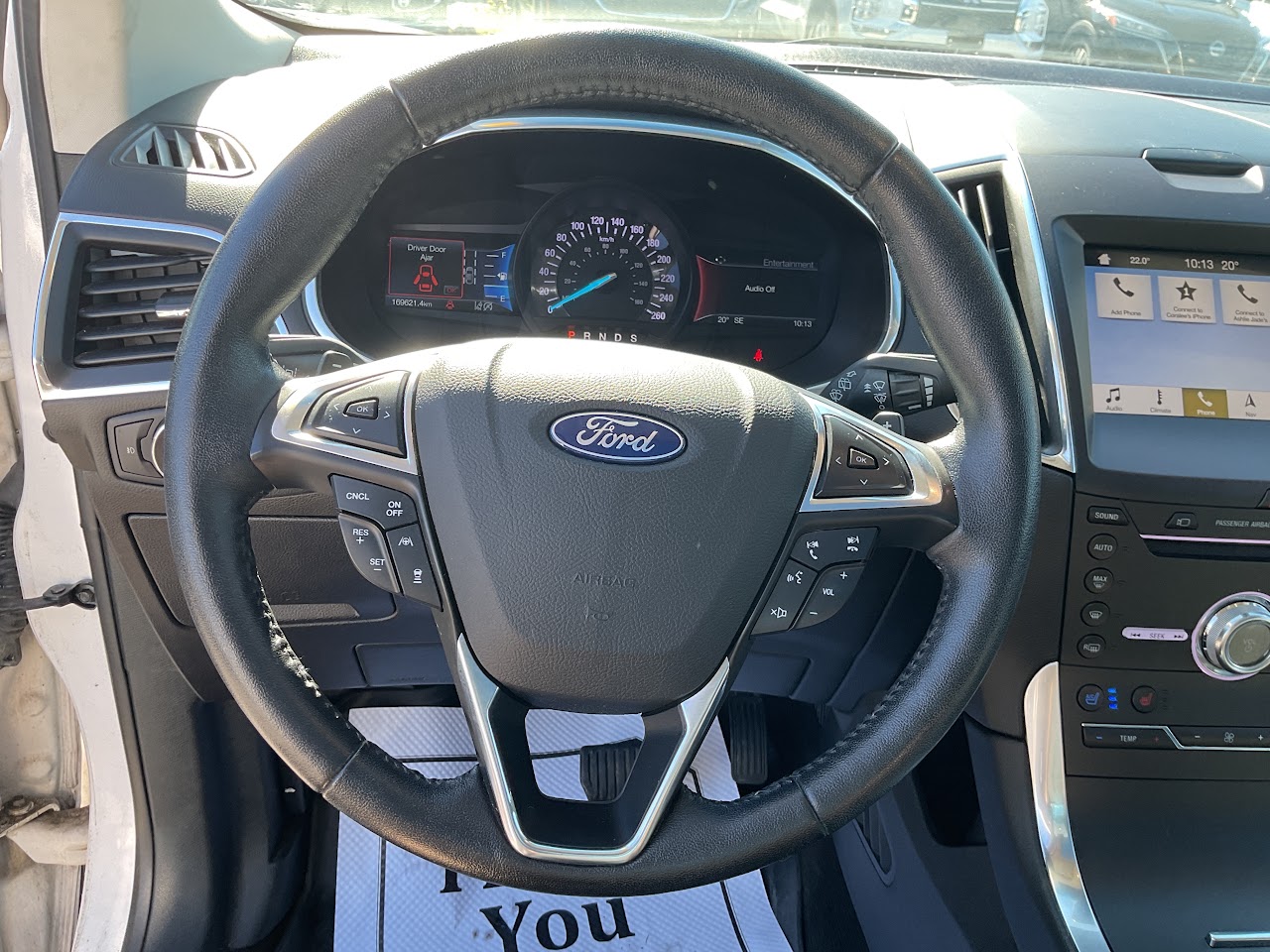 2019 Ford Edge — photo 23 of 33