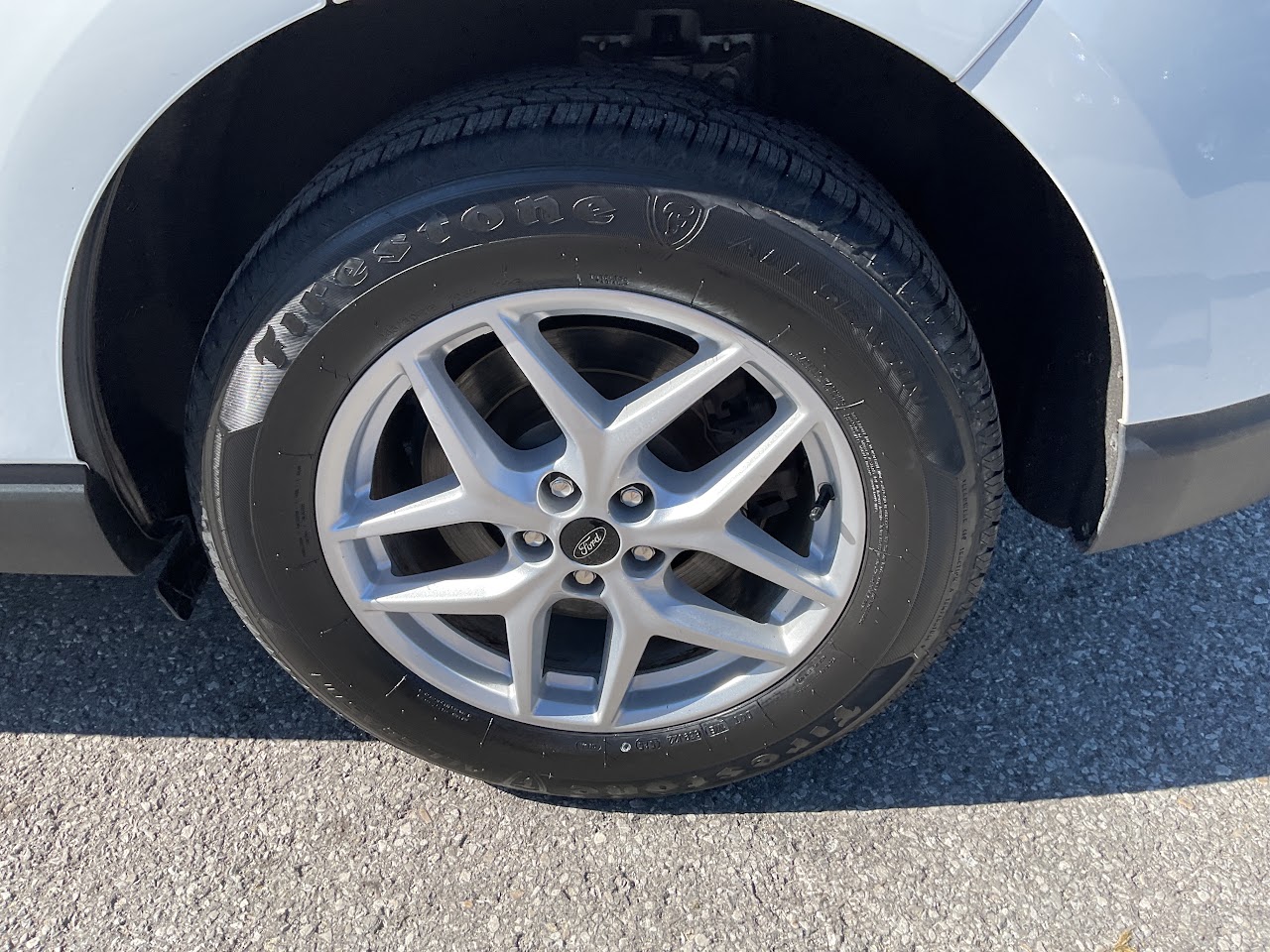 2024 Ford Edge — photo 15 de 34
