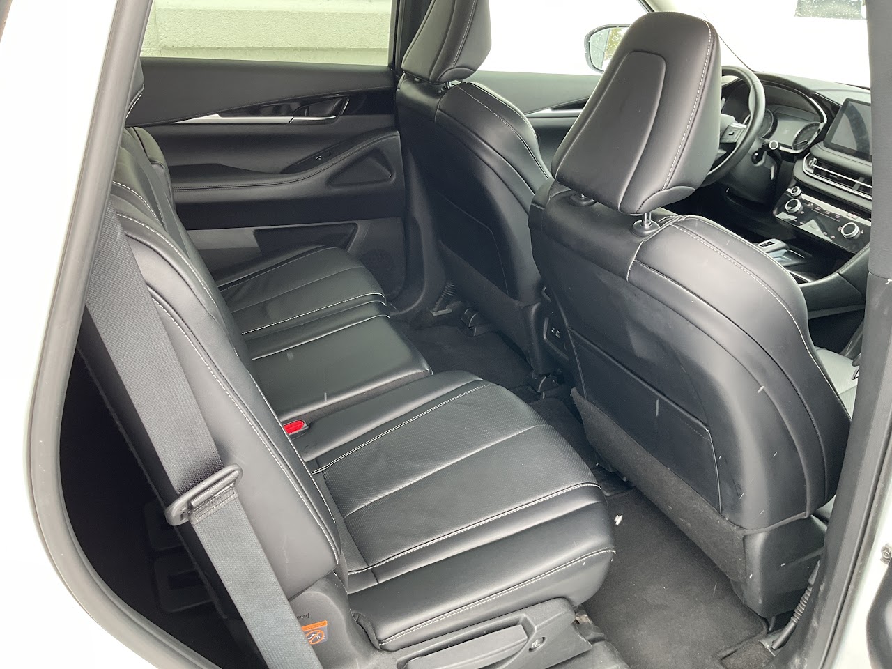2024 INFINITI QX60 — photo 10 of 24