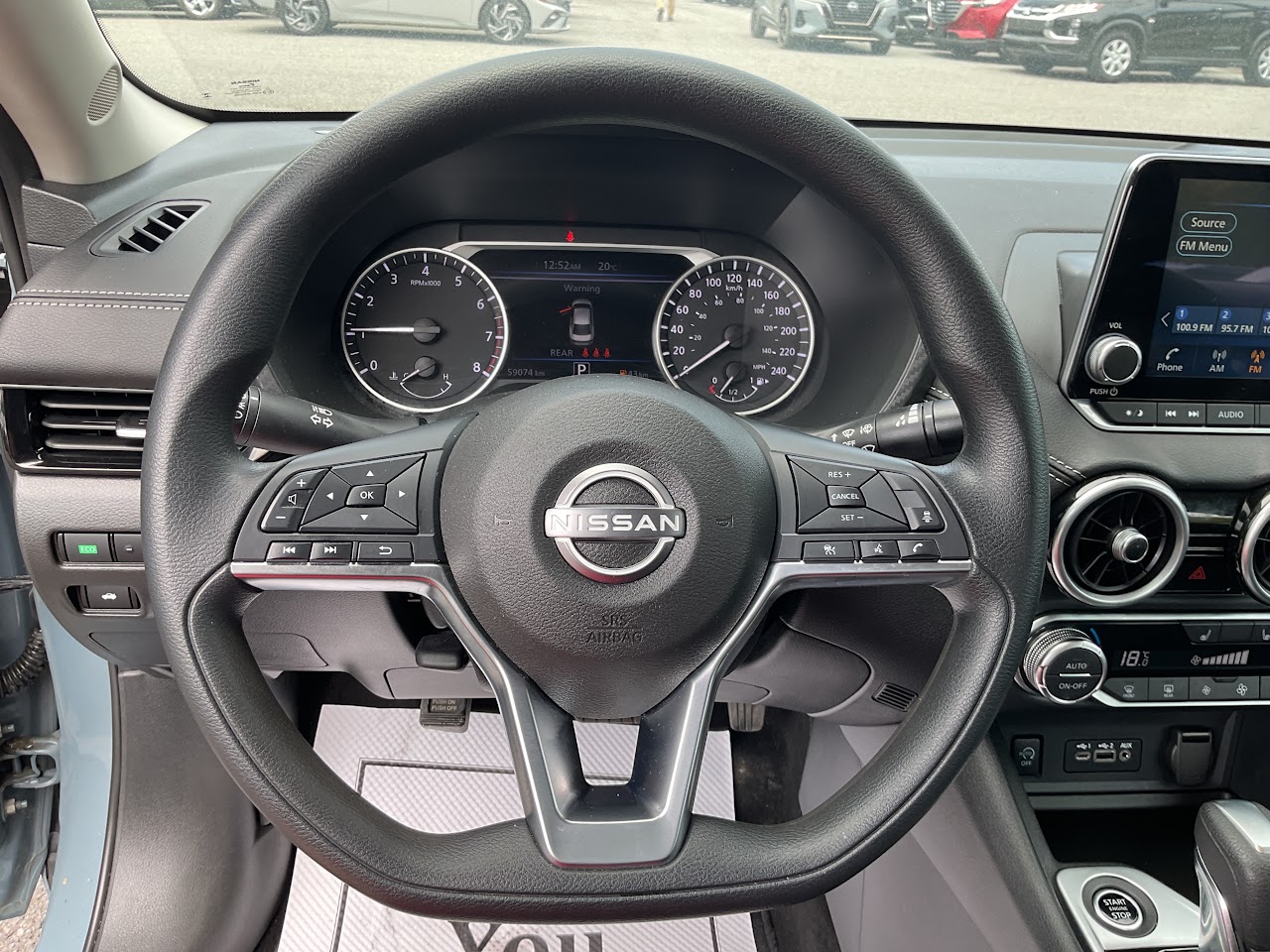 2024 Nissan Sentra — photo 23 of 31