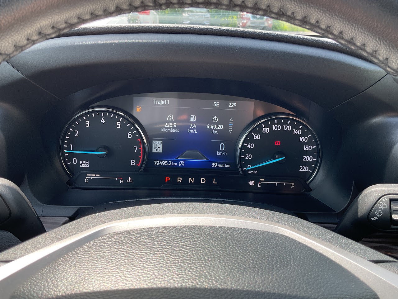 2024 Ford Explorer — photo 27 of 34