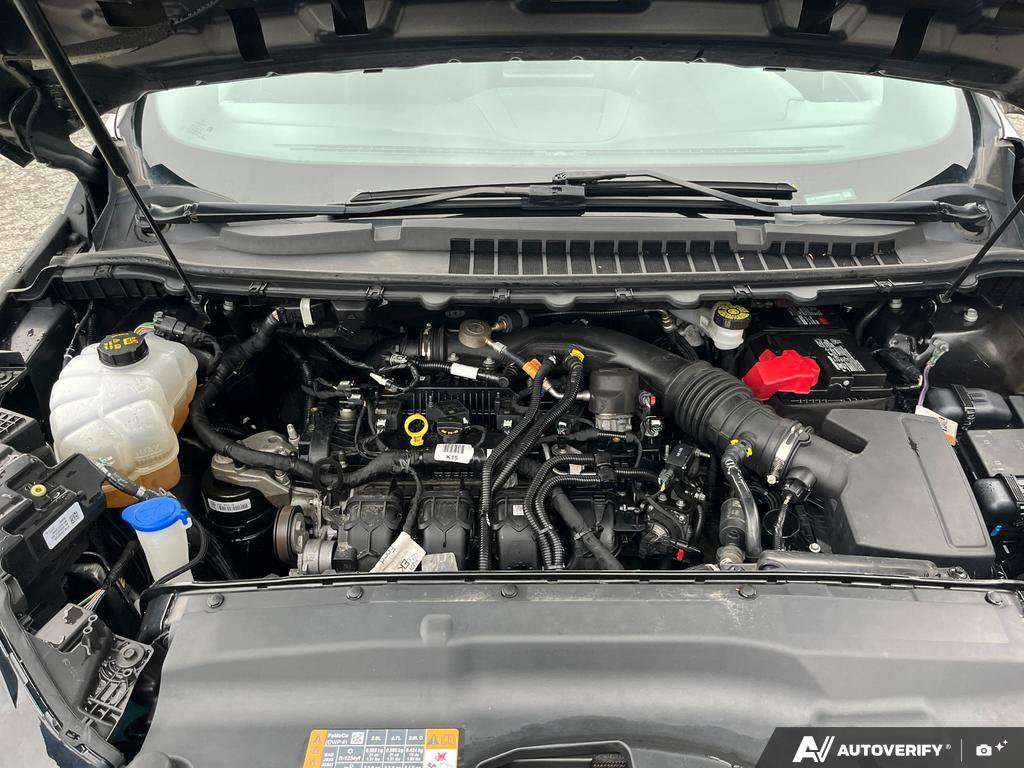 2021 Ford Edge — photo 10 of 25