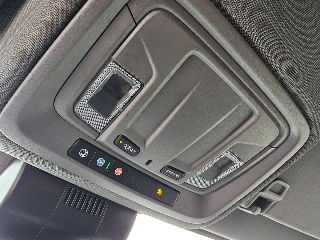 2025 Chevrolet Silverado 1500 — photo 18 of 24