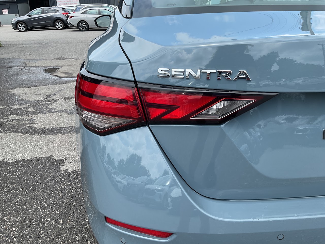 2024 Nissan Sentra — photo 16 of 31