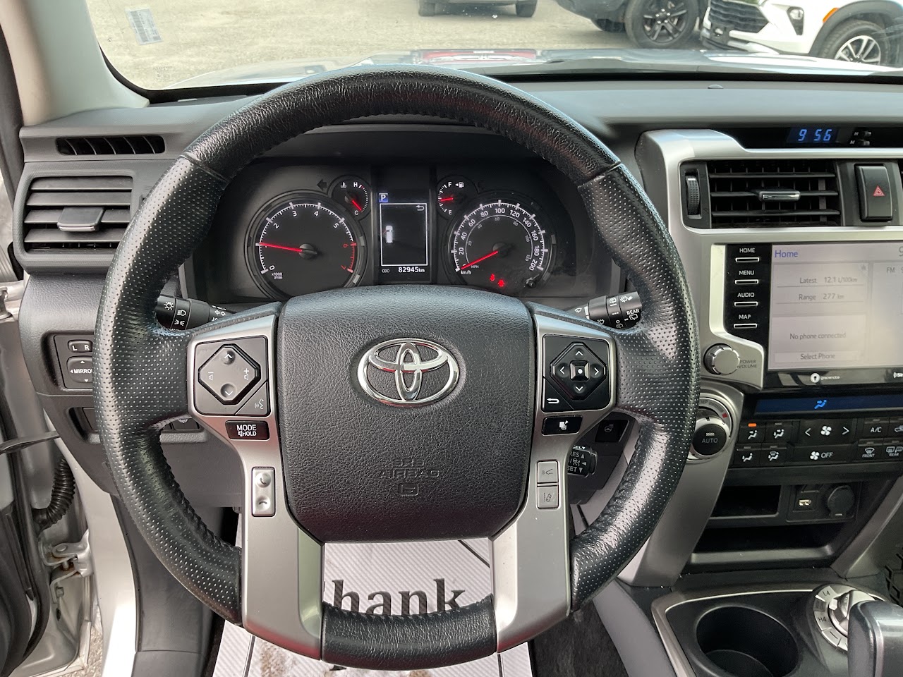 2024 Toyota 4RUNNER — photo 24 of 34