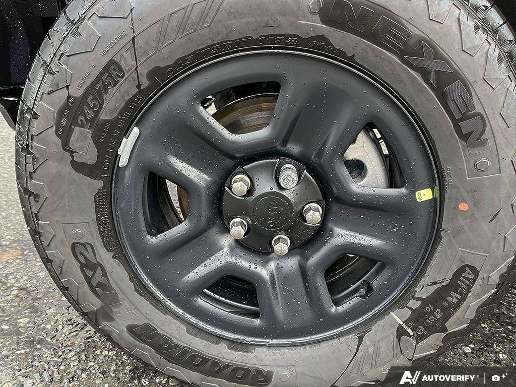 2026 Jeep Wrangler — photo 5 de 24