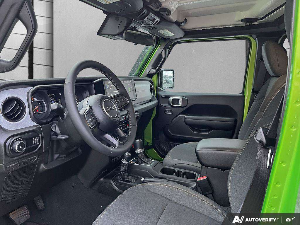 2025 Jeep Wrangler — photo 13 of 25