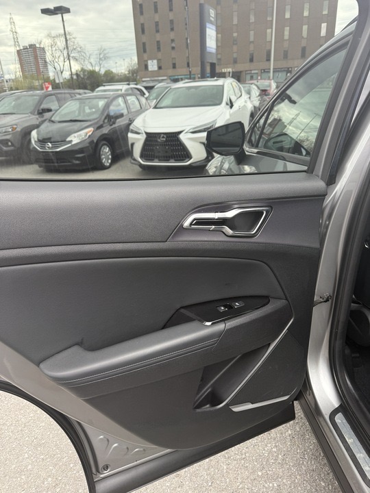 2023 Kia Sportage — photo 12 de 30