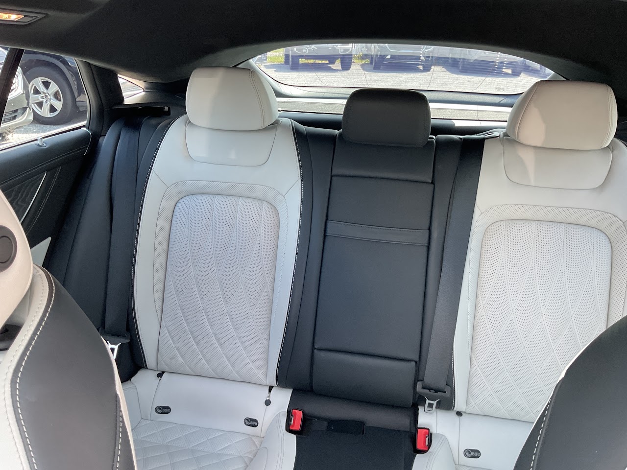 2022 Mercedes-Benz AMG GT — photo 26 of 37