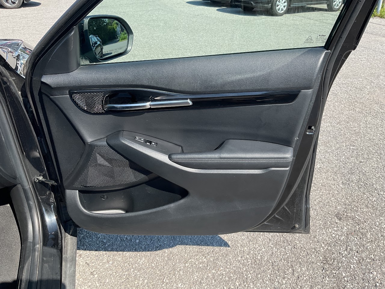 2025 Kia Seltos — photo 31 of 34
