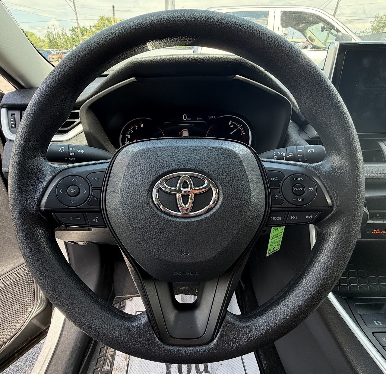 2025 Toyota RAV4 — photo 12 of 47