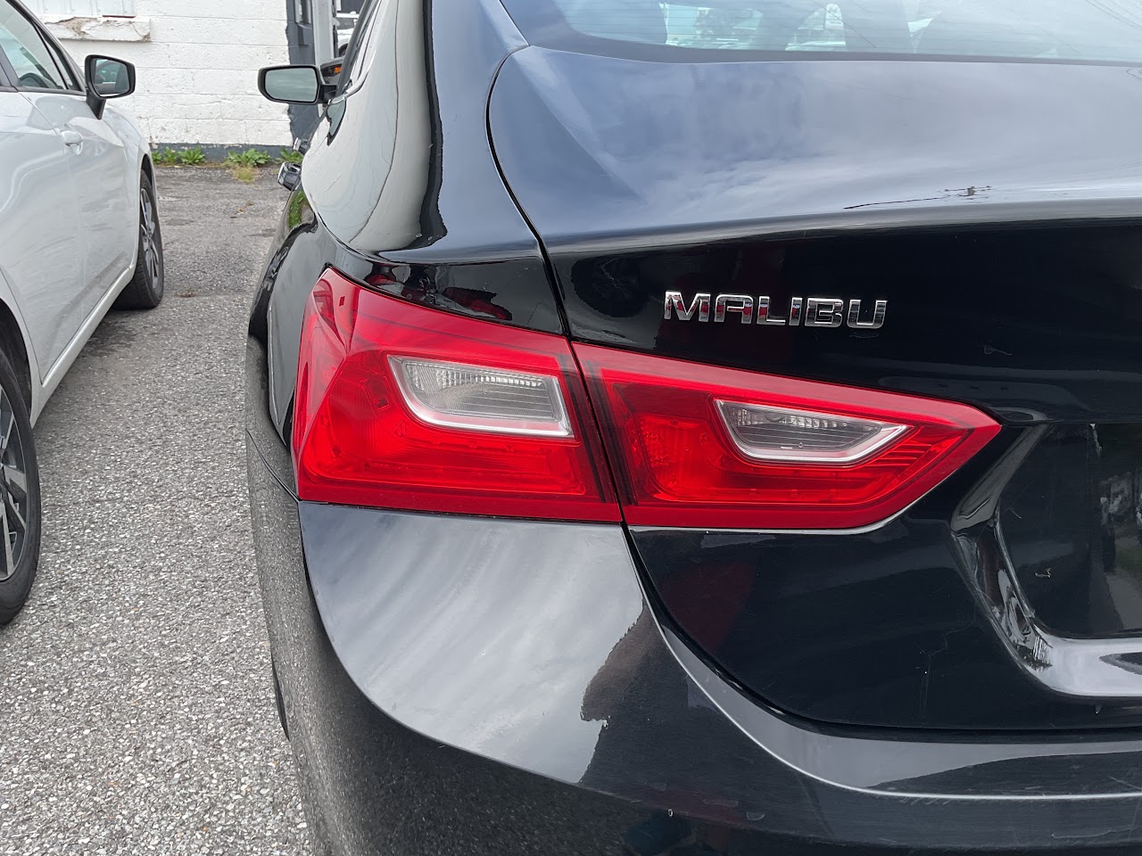 2023 Chevrolet Malibu — photo 16 of 34