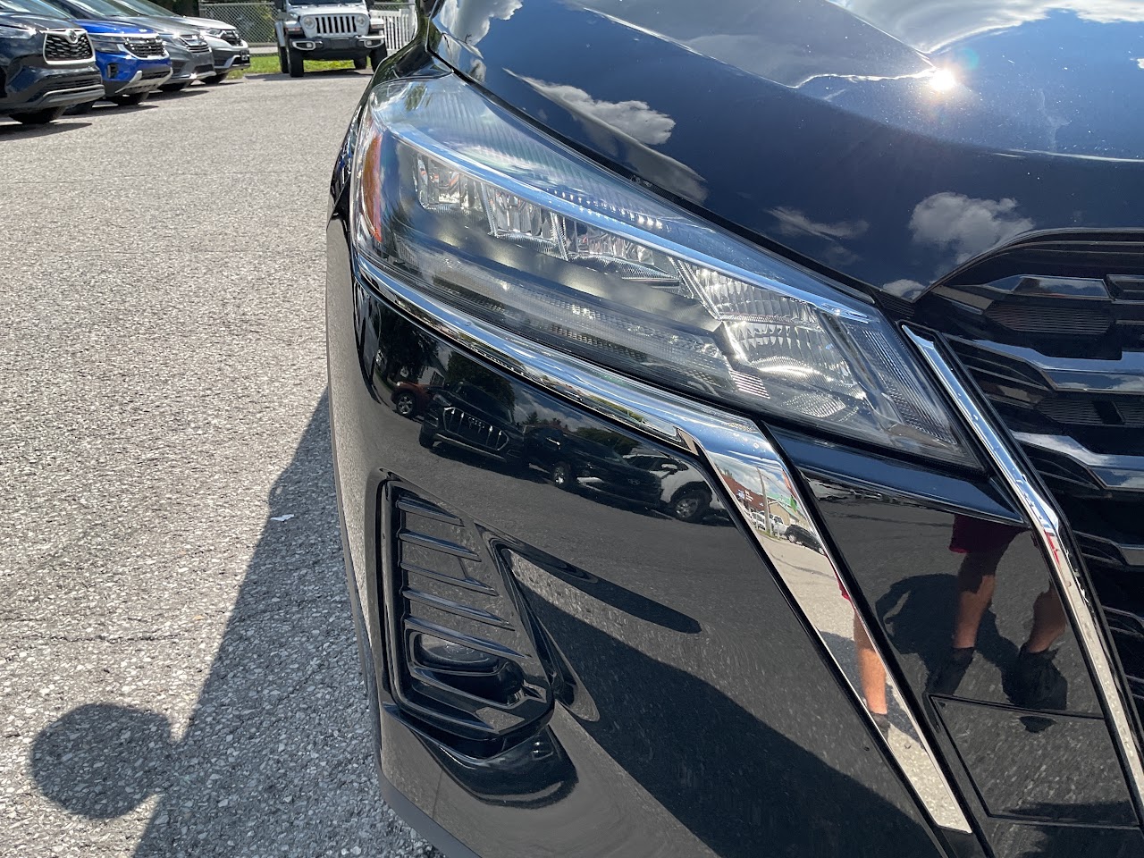 2023 Nissan Kicks — photo 14 of 34