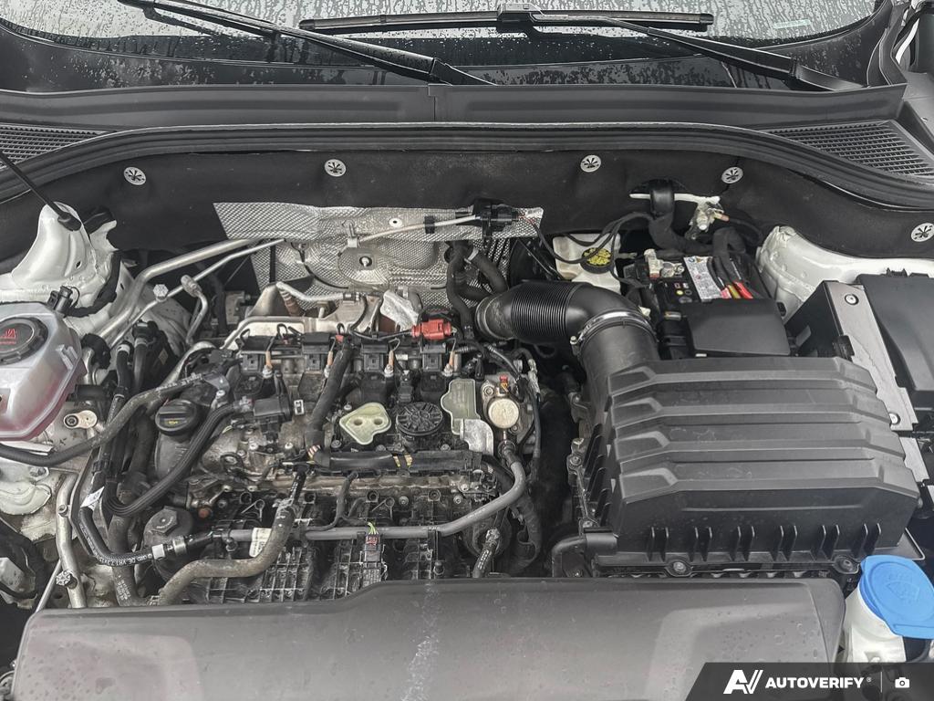 2024 Volkswagen Atlas — photo 10 of 25