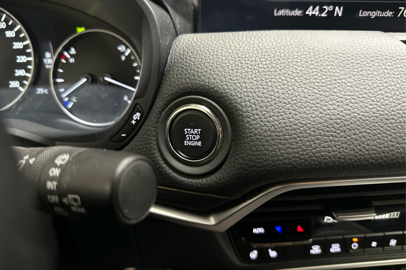 2025 Mazda CX-90 MHEV — photo 22 de 28