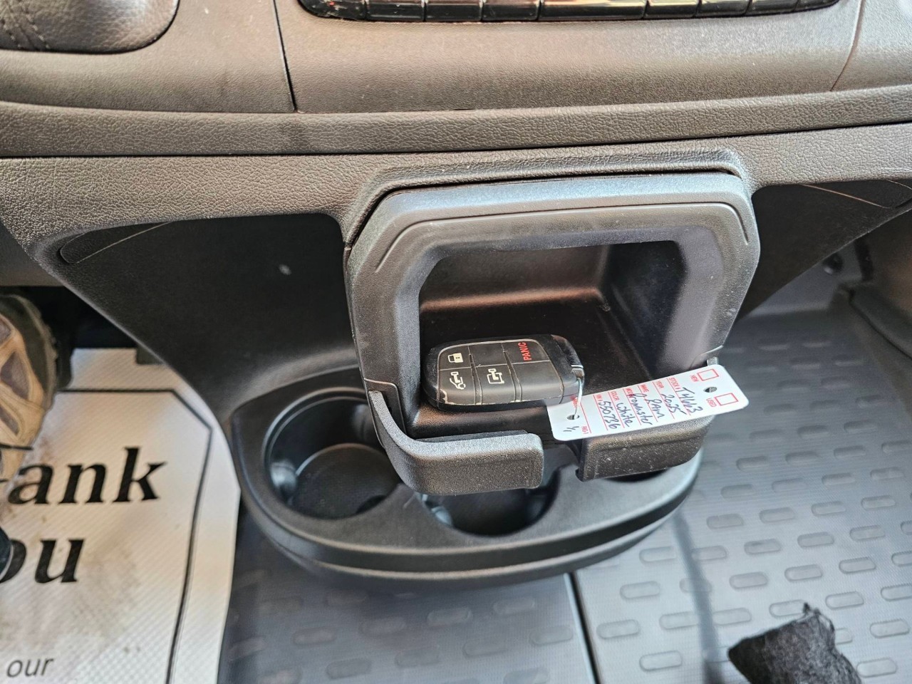 2025 Ram ProMaster Cargo Van — photo 12 of 17