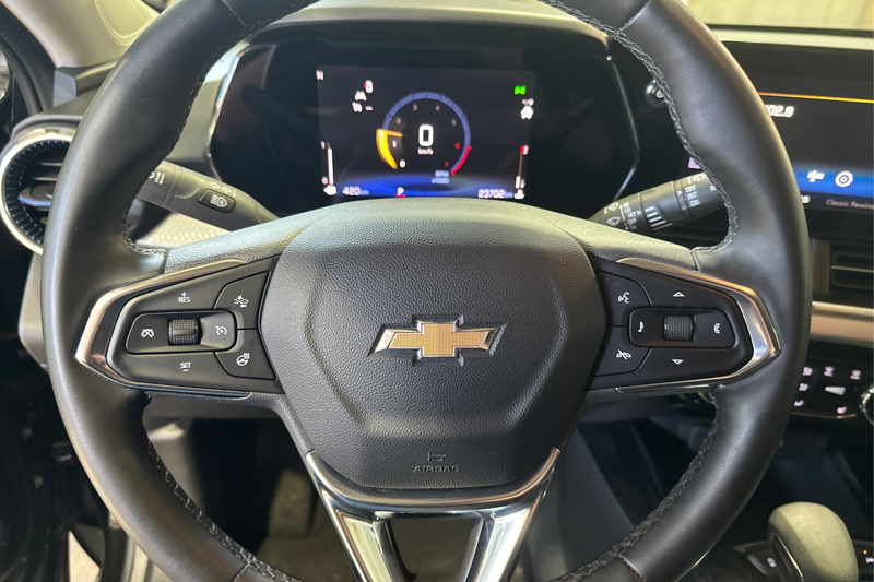 2026 Chevrolet Trax — photo 14 of 36