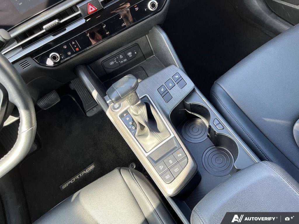 2026 Kia Sportage — photo 18 of 25