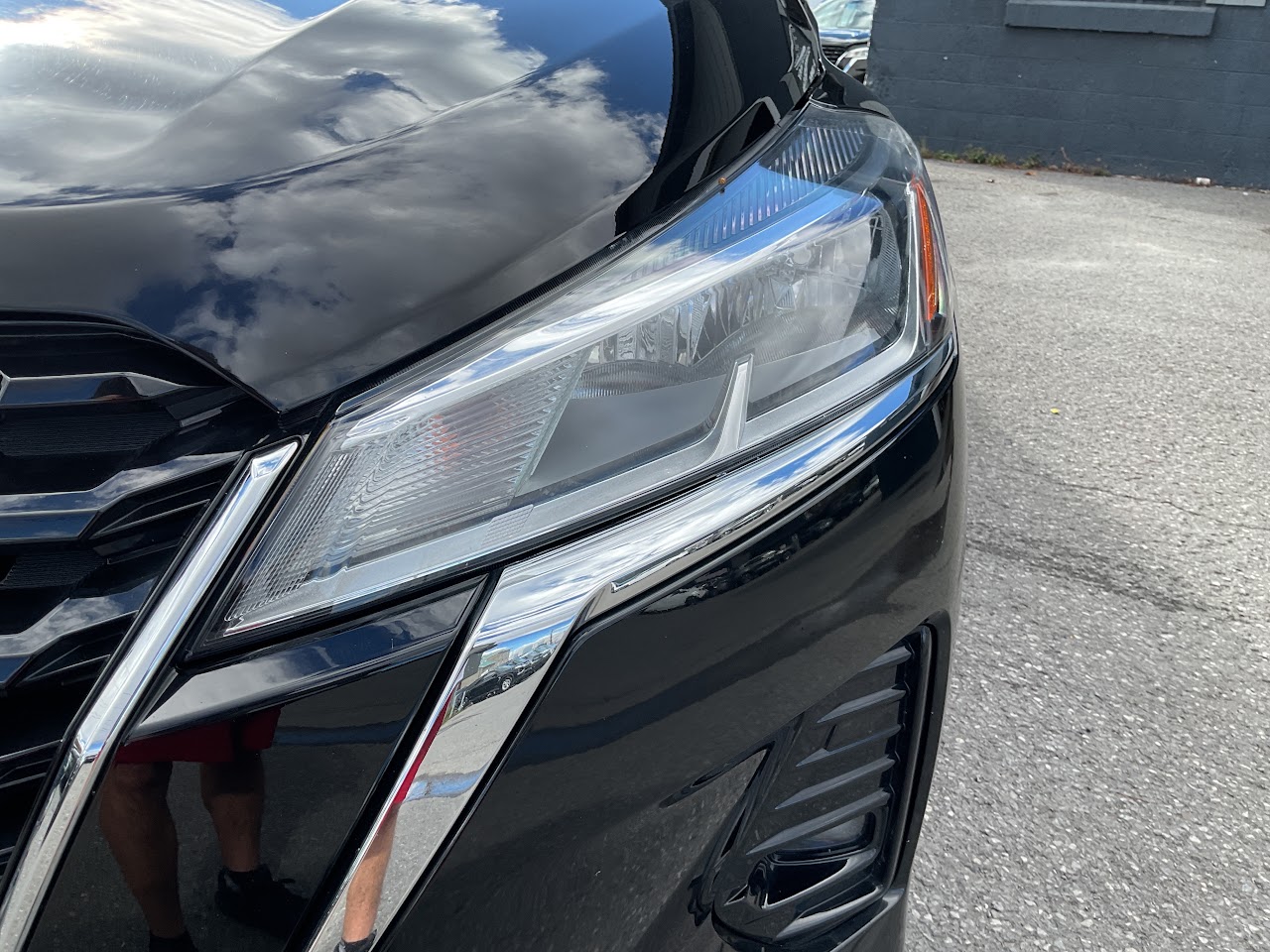 2025 Nissan Kicks Play — photo 10 of 34