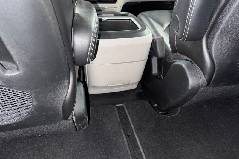 2024 Chrysler Pacifica — photo 21 of 33
