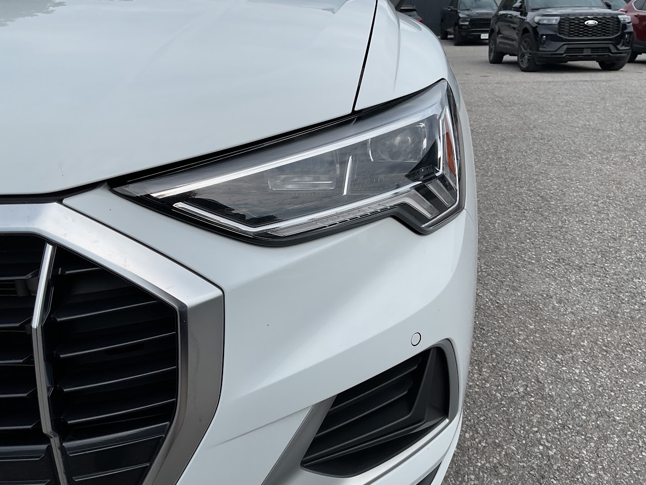 2025 Audi Q3 — photo 15 of 34