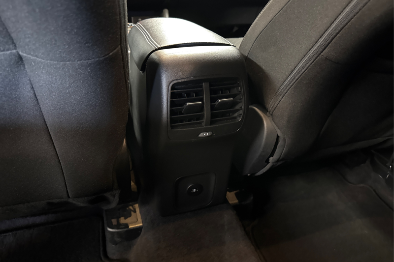 2025 Ford Escape — photo 20 of 33