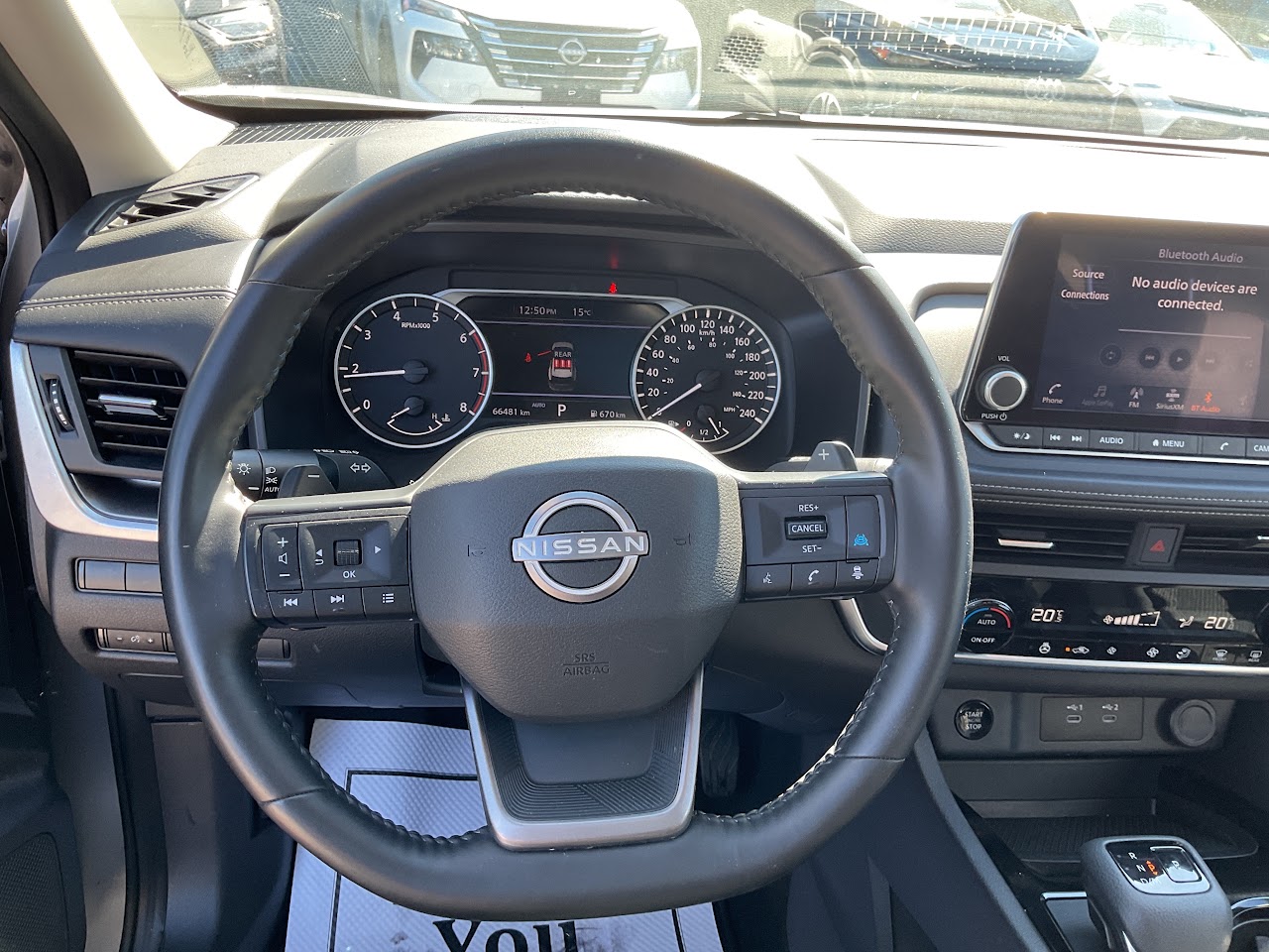 2025 Nissan Rogue — photo 32 de 34