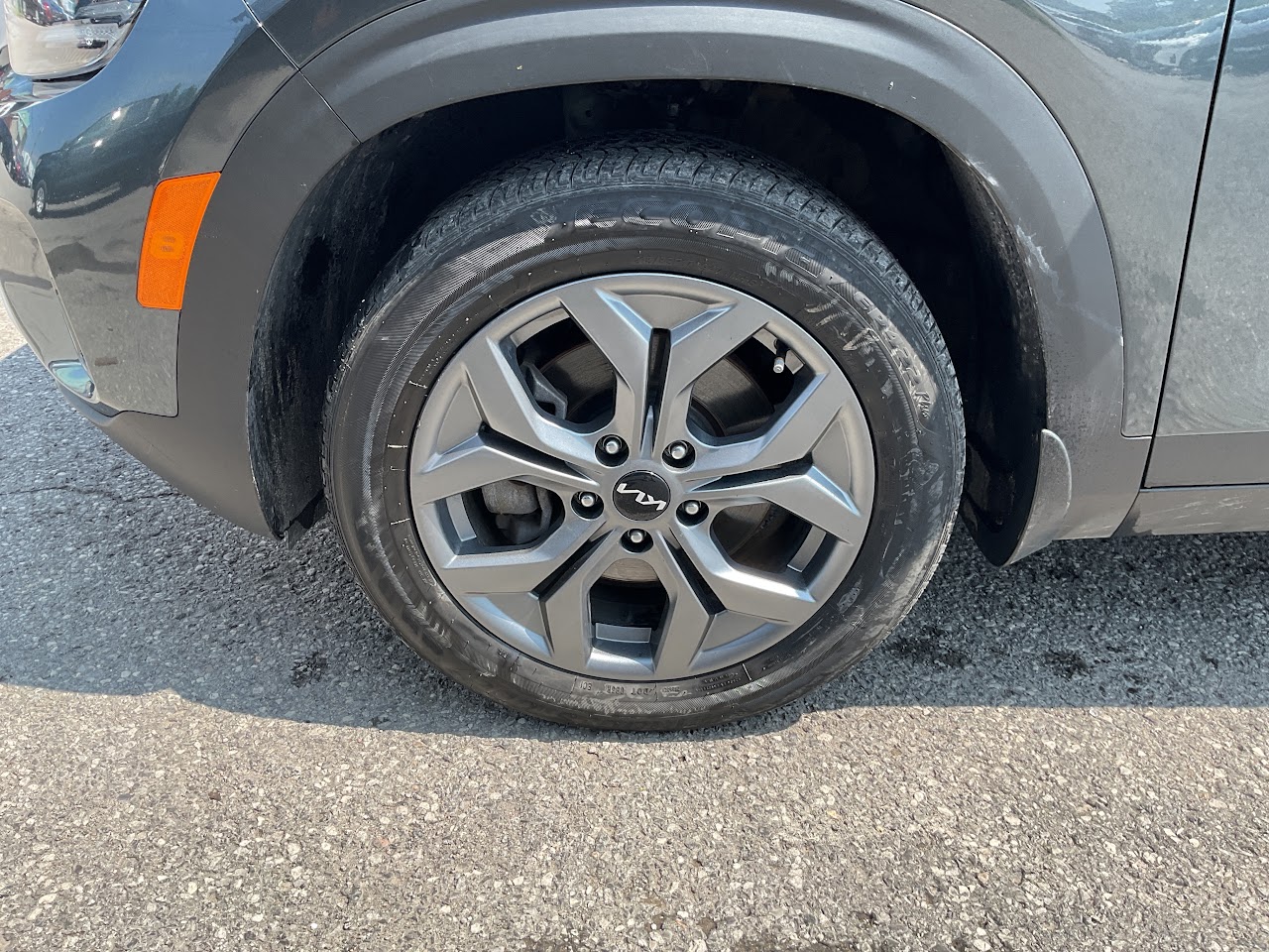 2025 Kia Seltos — photo 10 of 34