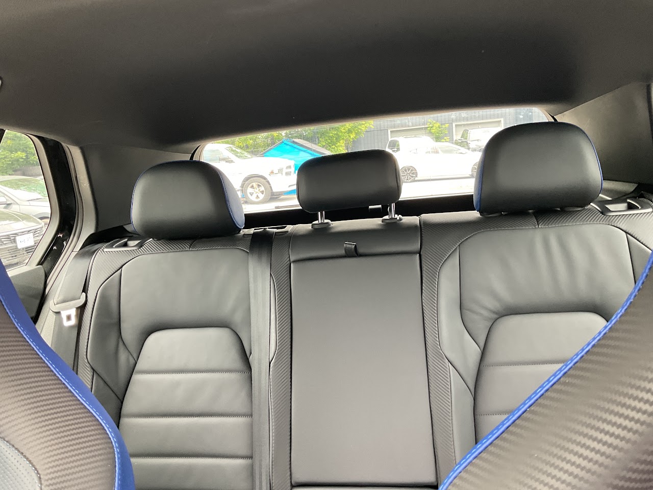 2024 Volkswagen Golf — photo 25 of 34