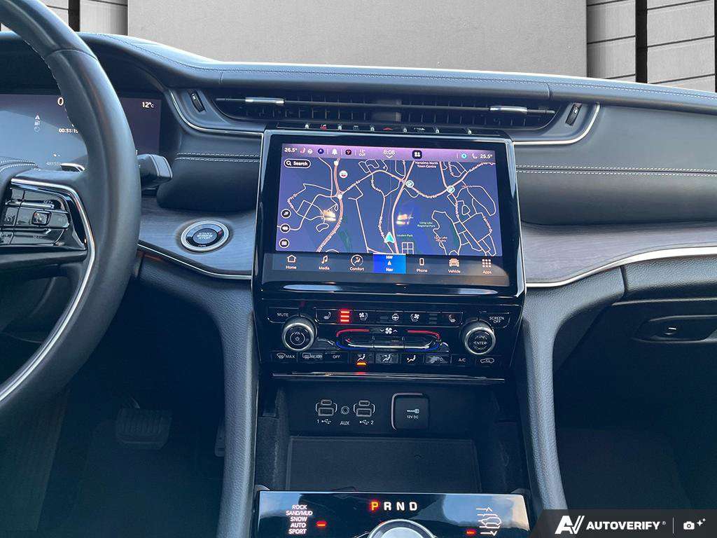 2022 Jeep Grand Cherokee L — photo 18 de 24