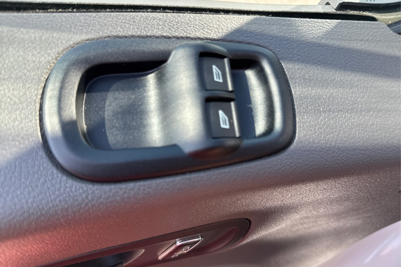 2025 Ford Transit Cargo Van — photo 23 de 27