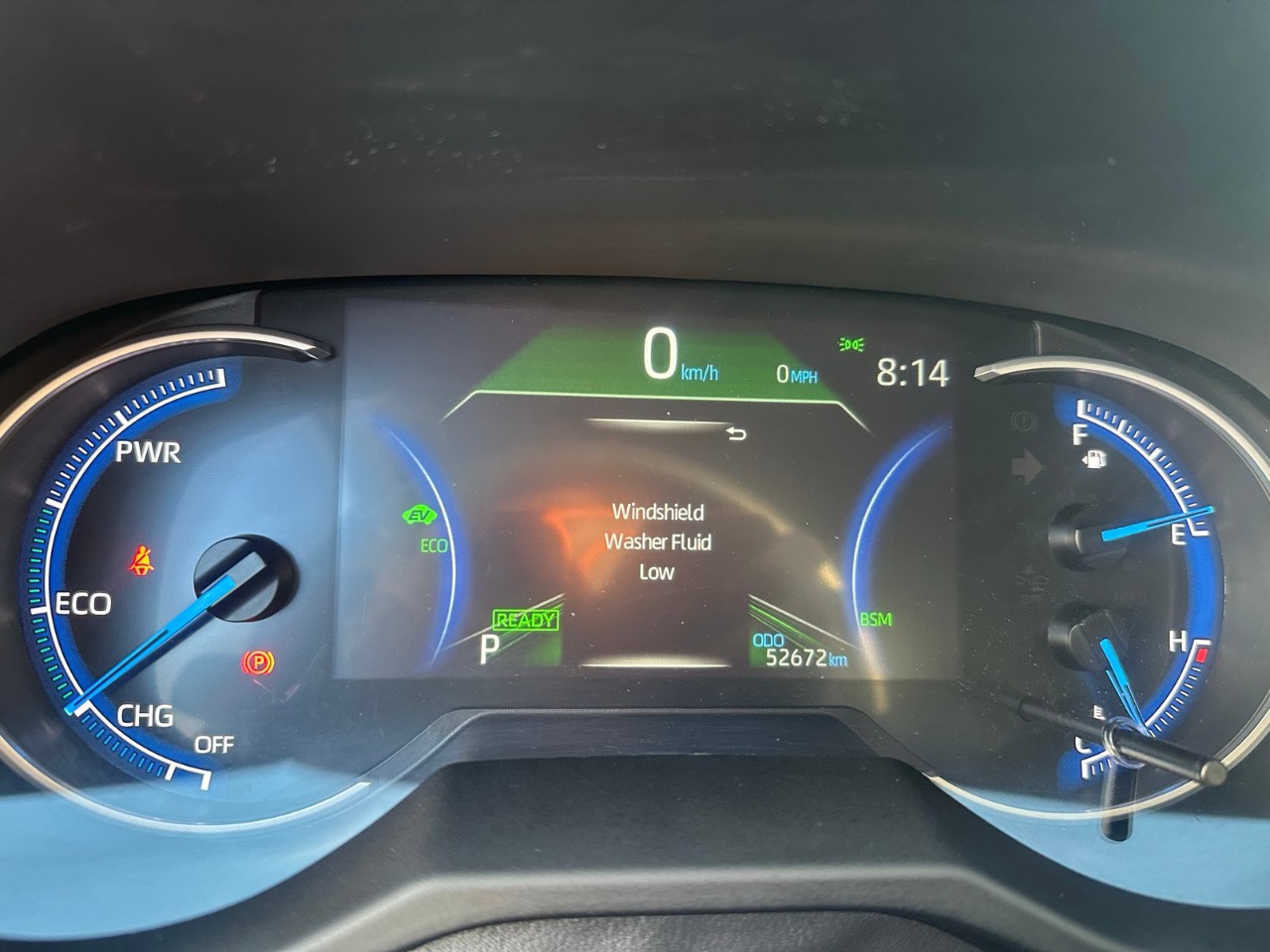 2025 Toyota RAV4 — photo 21 of 25