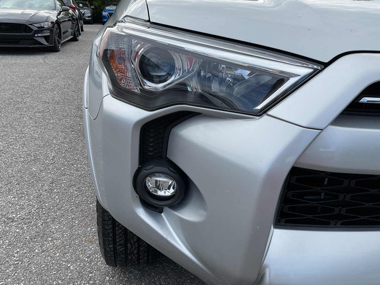 2024 Toyota 4RUNNER — photo 14 of 34