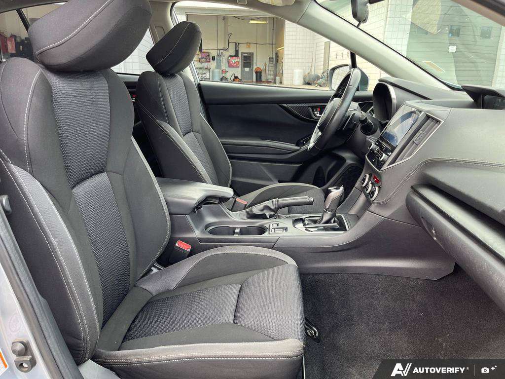 2019 Subaru Impreza — photo 22 of 25