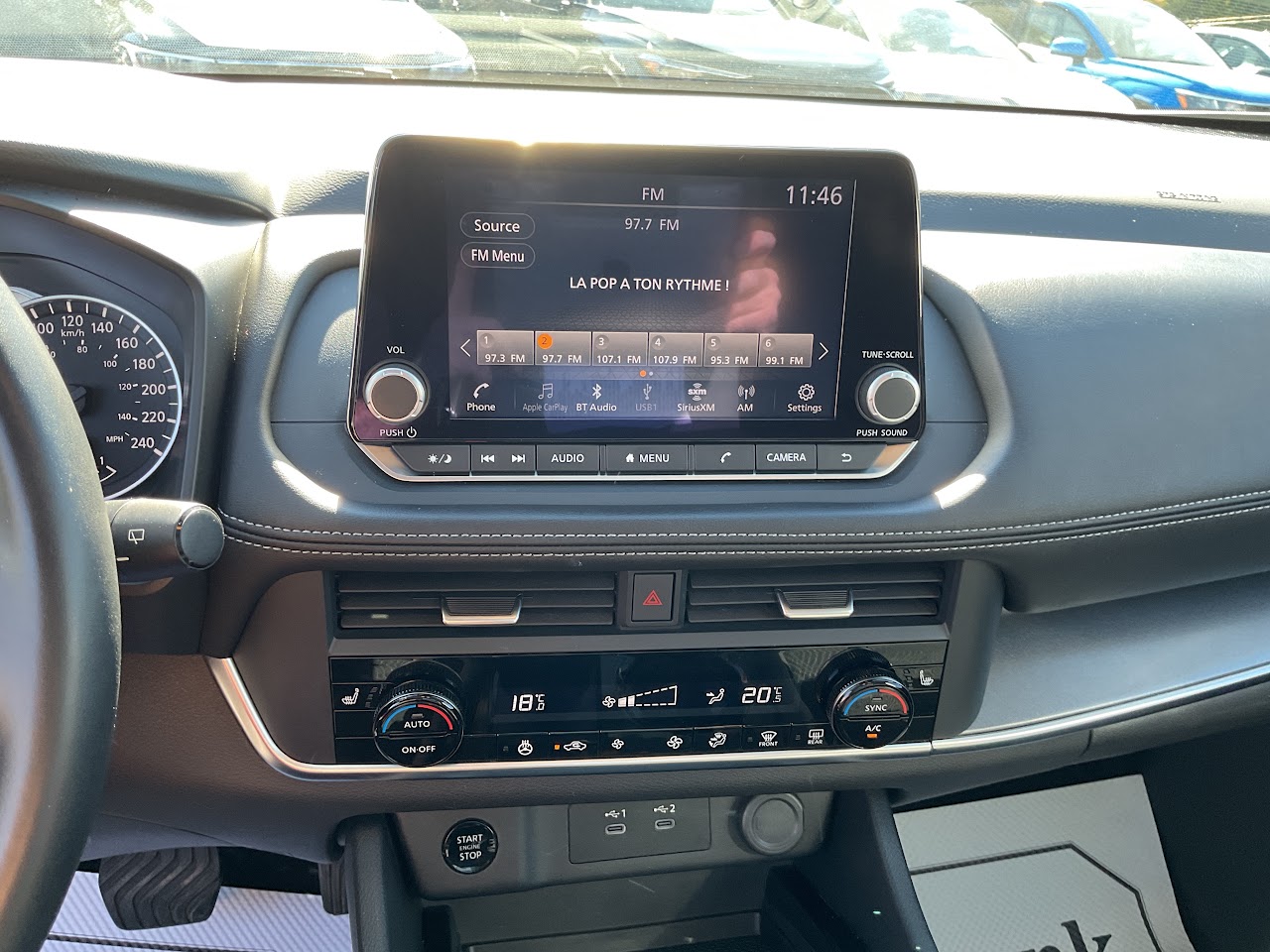 2025 Nissan Rogue — photo 32 of 33