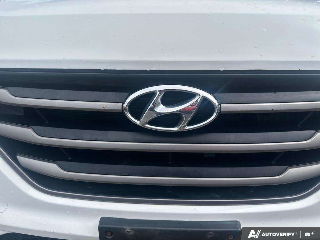 2016 Hyundai Tucson — photo 9 of 25