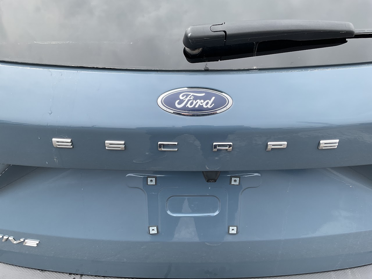 2025 Ford Escape — photo 10 of 35