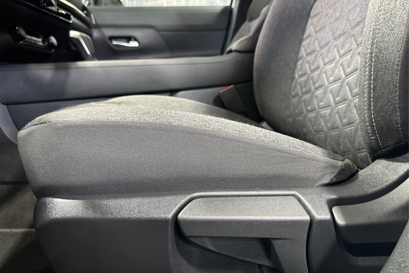 2026 Nissan Kicks — photo 31 de 34