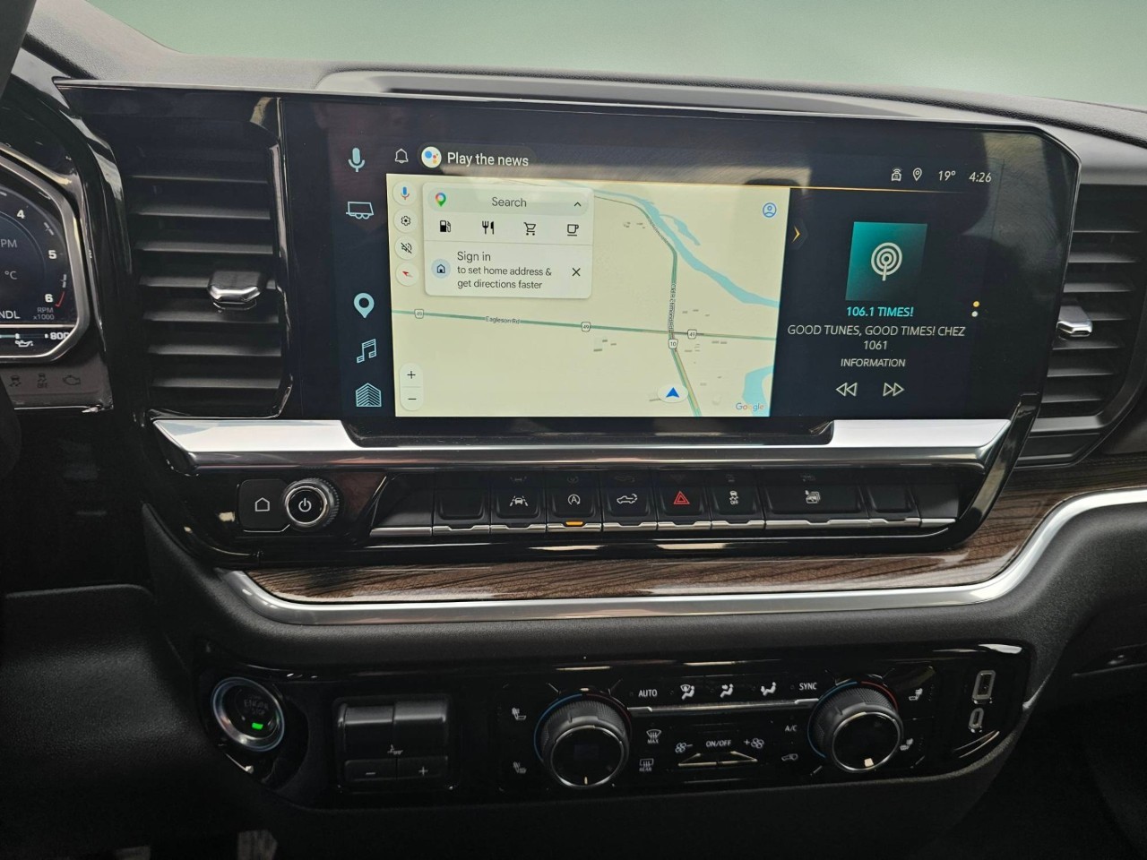 2025 Chevrolet Silverado 1500 — photo 12 of 20
