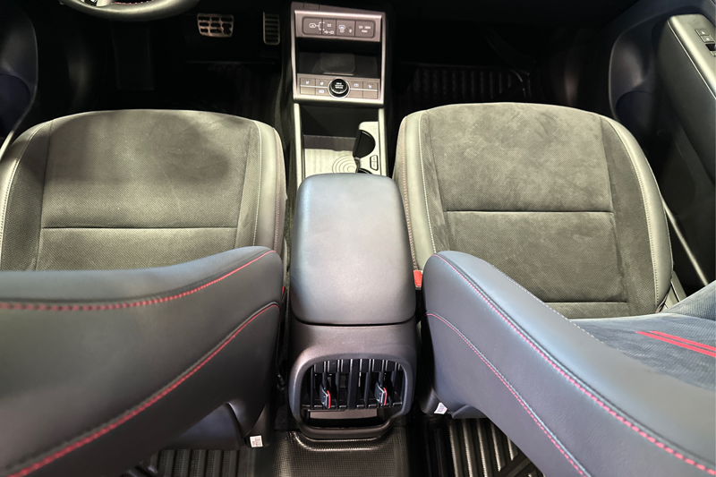2026 Hyundai Kona — photo 17 of 33