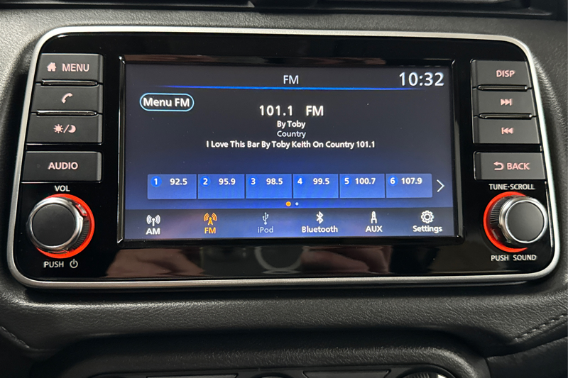 2025 Nissan Versa — photo 16 de 31