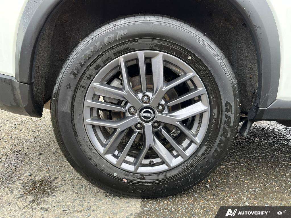2025 Nissan Rogue — photo 6 of 25
