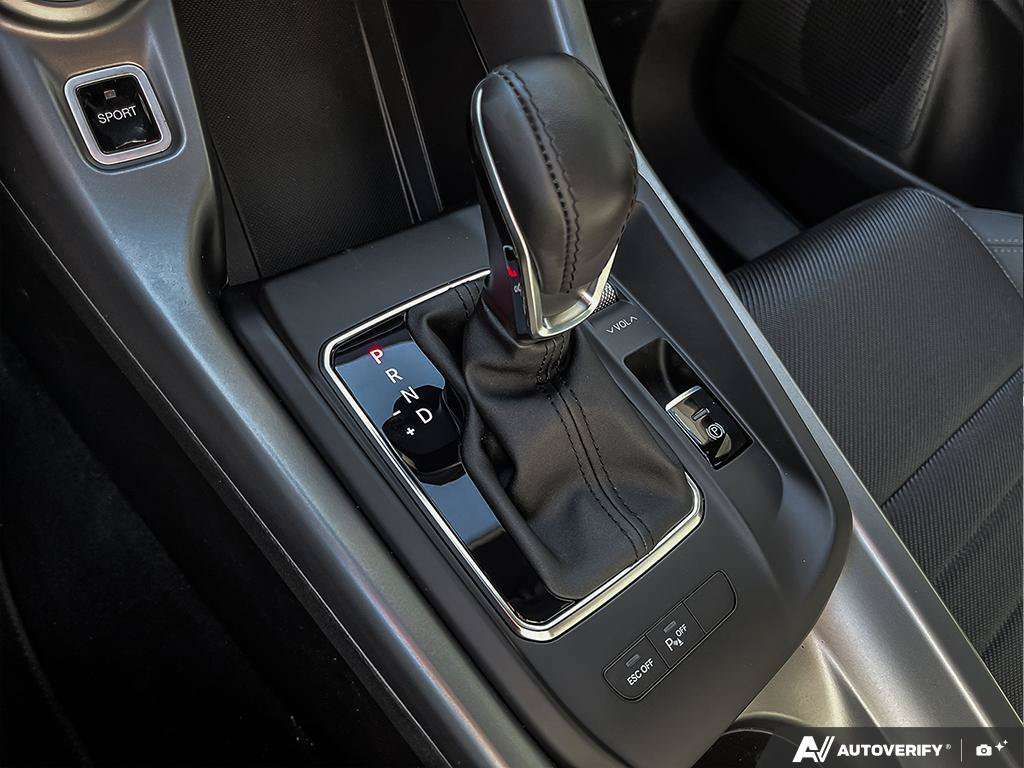 2024 Dodge Hornet — photo 18 of 25