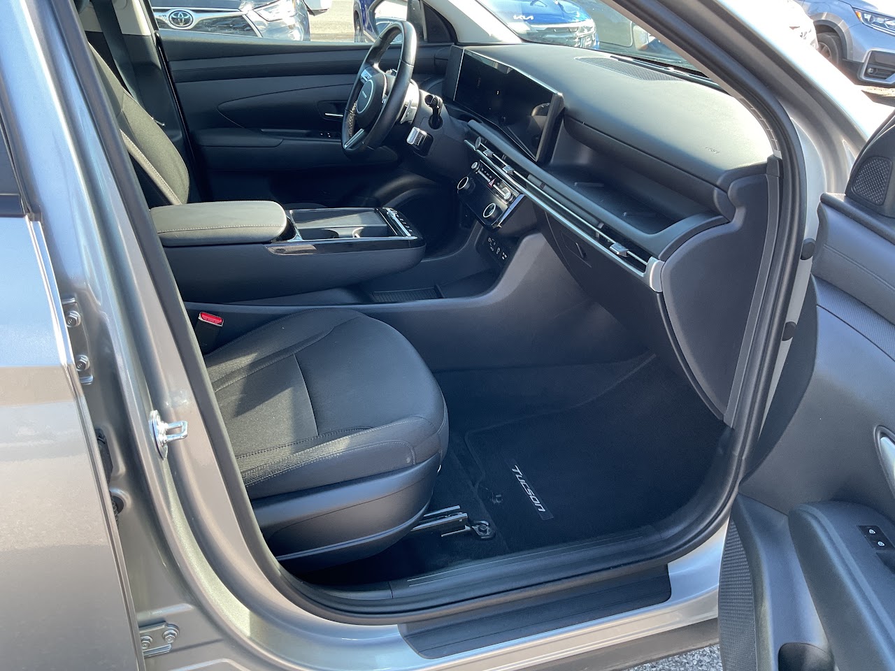 2025 Hyundai Tucson — photo 21 of 34