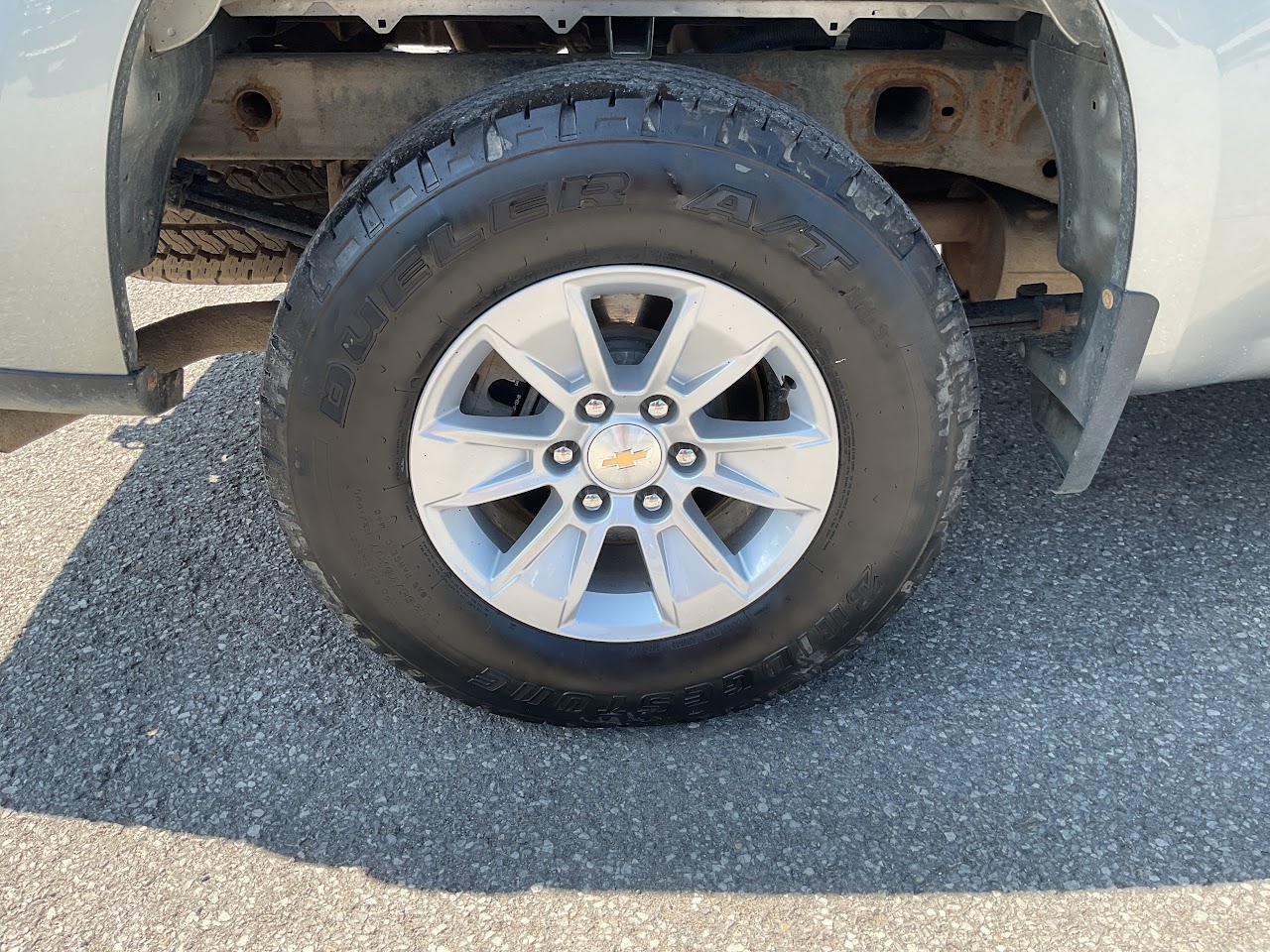 2025 Chevrolet Silverado 1500 — photo 13 of 34