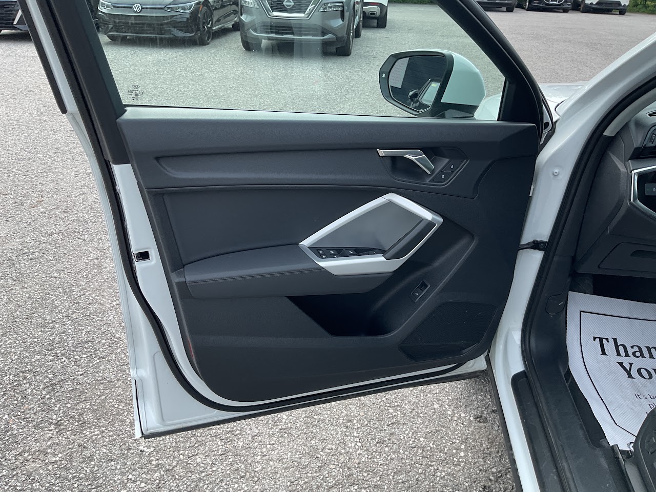 2025 Audi Q3 — photo 30 of 34